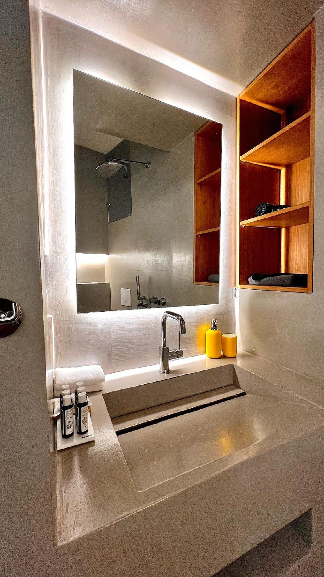 Apartment Appianou Never Too Small Athens